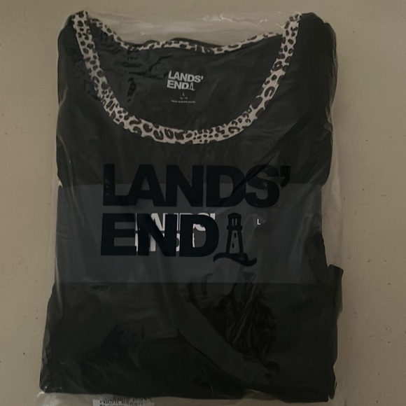 Land’s End ladies 2 piece long sleeve pajama set size L - Picture 4 of 9